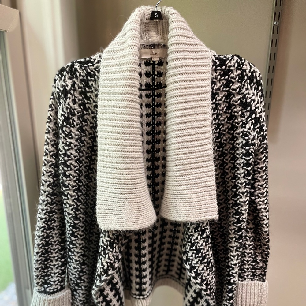 Loft brand, size S, Black and white